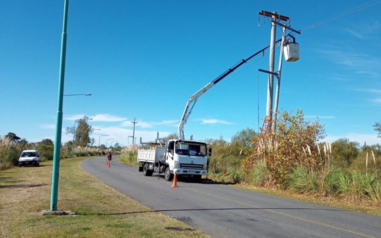Renovaron las redes eléctricas que abastecen a la Escuela Naval e Isla Santiago