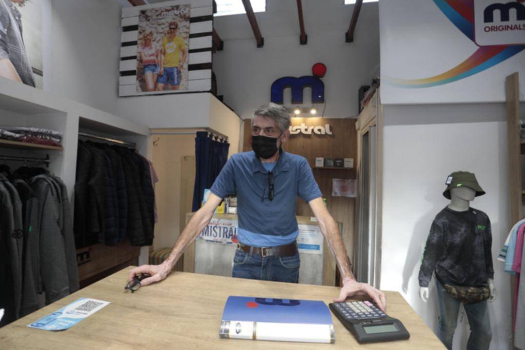 El día después: comerciantes de City Bell levantan la guardia