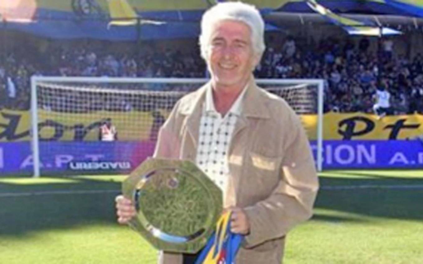 Dolor en Boca por la muerte de una gloria, Carlos María García Cambón