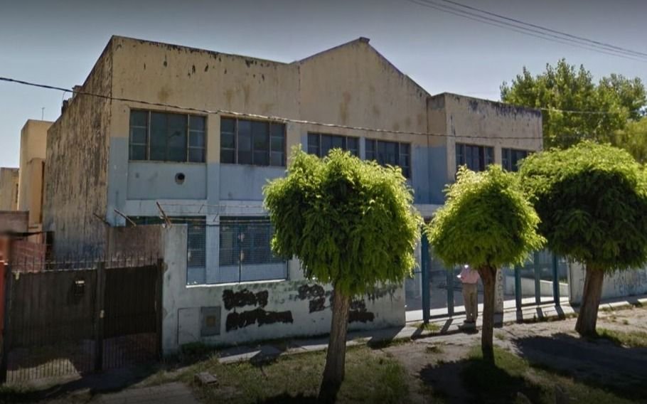 Problemas de gas en la secundaria 9 de Olmos: versiones cruzadas