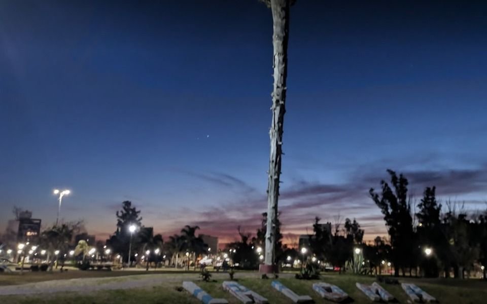 Cayó en la zona de Parque Alberdi manejando una Hilux robada
