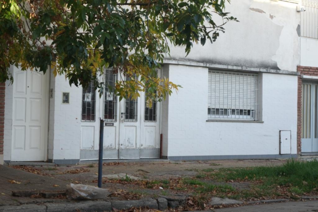 Puso su energía para delinquir: falso operario de Edelap engañó a un jubilado