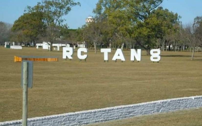 Conmoción por el suicidio de un sargento en el Regimiento 8