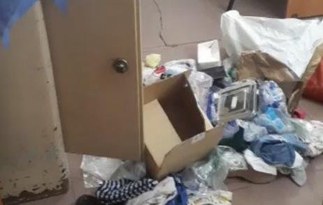 Ladrones sin escrúpulos desvalijaron una salita
