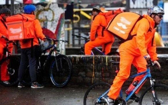 Multas millonarias a Rappi y PedidosYa por cobros extras en envíos en la Provincia