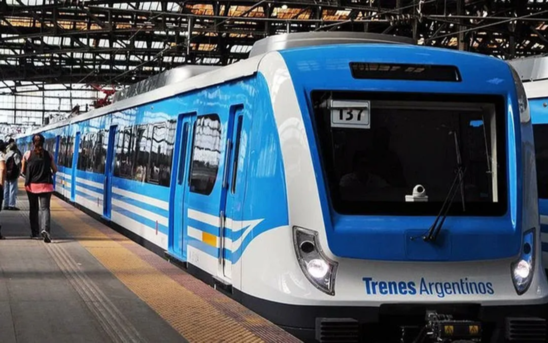 La alternativa del tren, colapsada en la vuelta a casa en medio del paro de micros
