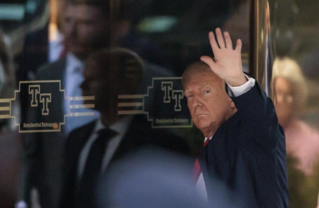 Trump ante la Justicia: por pagarle a una actriz porno