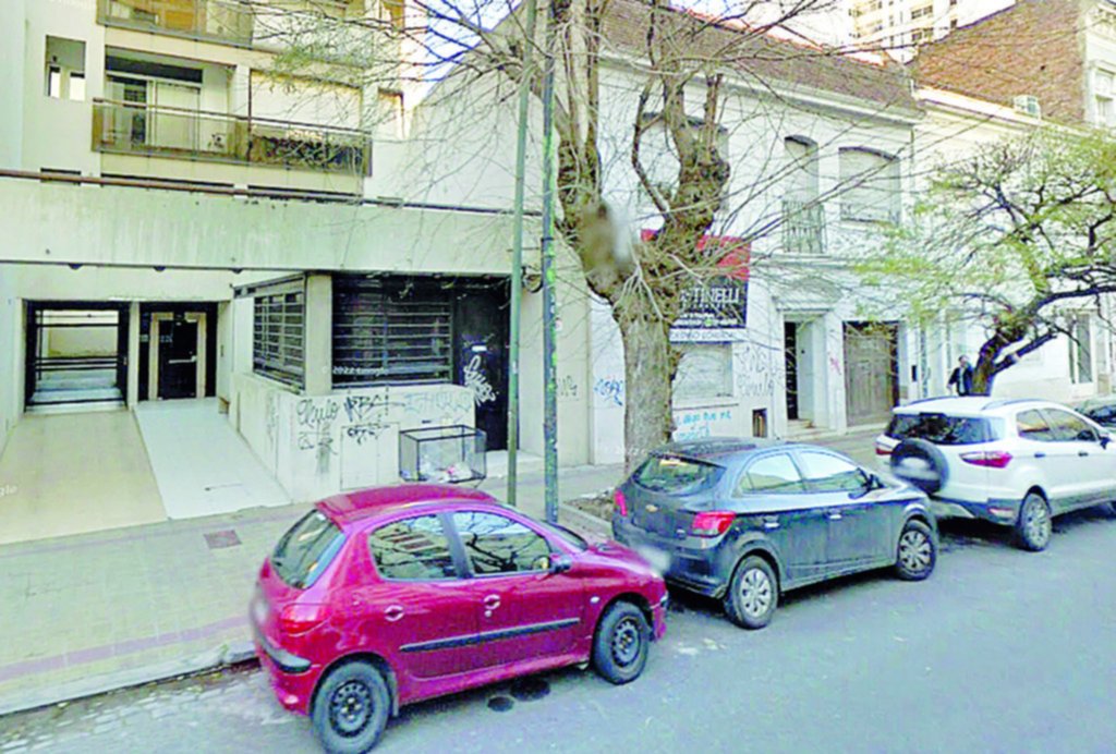 Delito de alto vuelo: un “hombre araña” se coló en un edificio