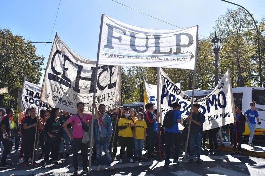 Faltazo de la Franja en el congreso de la FULP