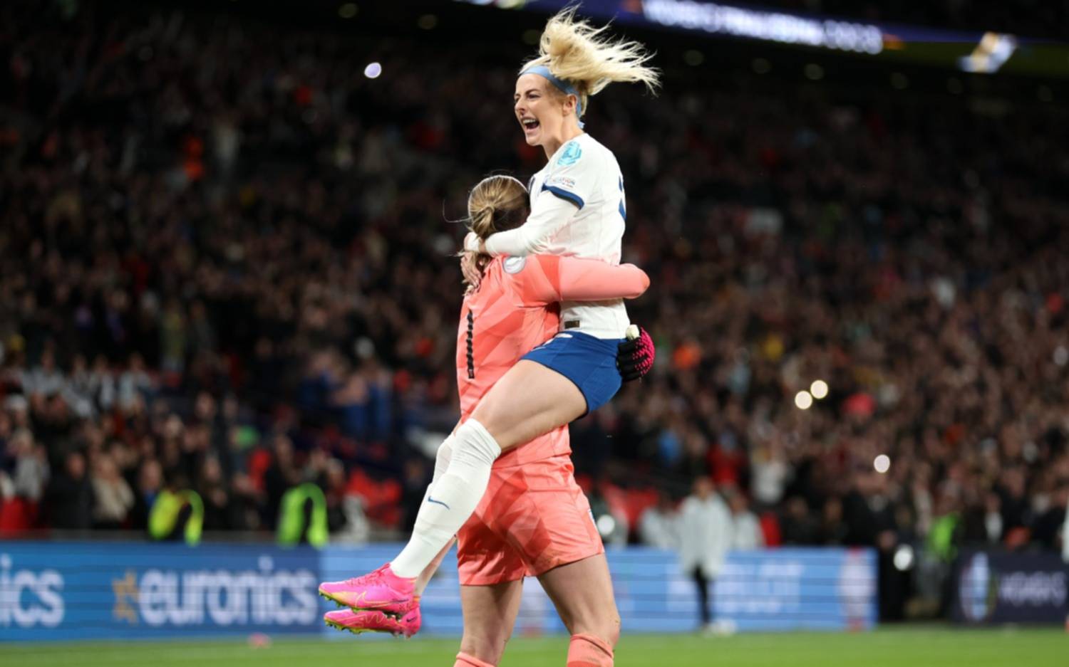 Finalíssima Femenina: Inglaterra se consagró luego de vencer a Brasil en una infartante definición