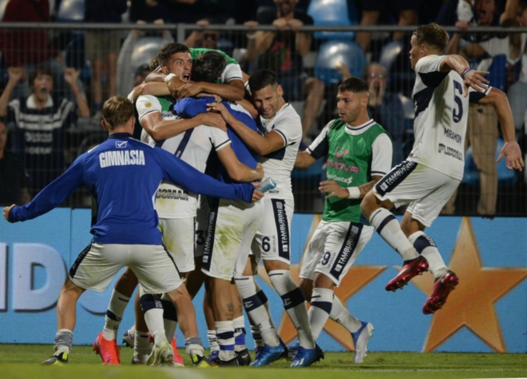 Gimnasia: figuras, polémicas y el triunfo ante Racing en primera persona