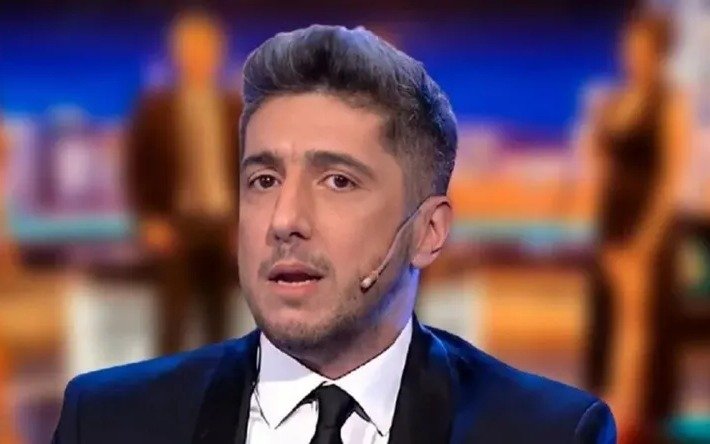 Un periodista español le hizo una dura advertencia a Jey Mammon: "No vas a poder..."