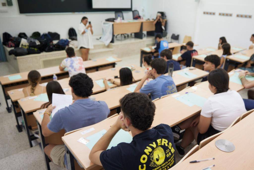 Uno por uno, los cambios en la Secundaria bonaerense: chau mesas de exámenes y aval a cuatrimestres