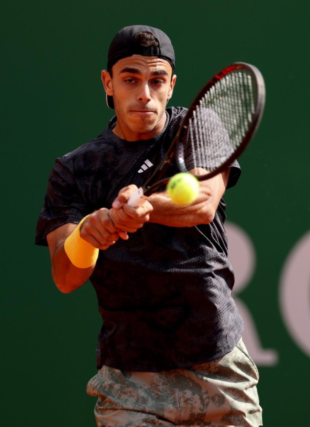 Cerúndolo dio el golpe en el debut de Montecarlo
