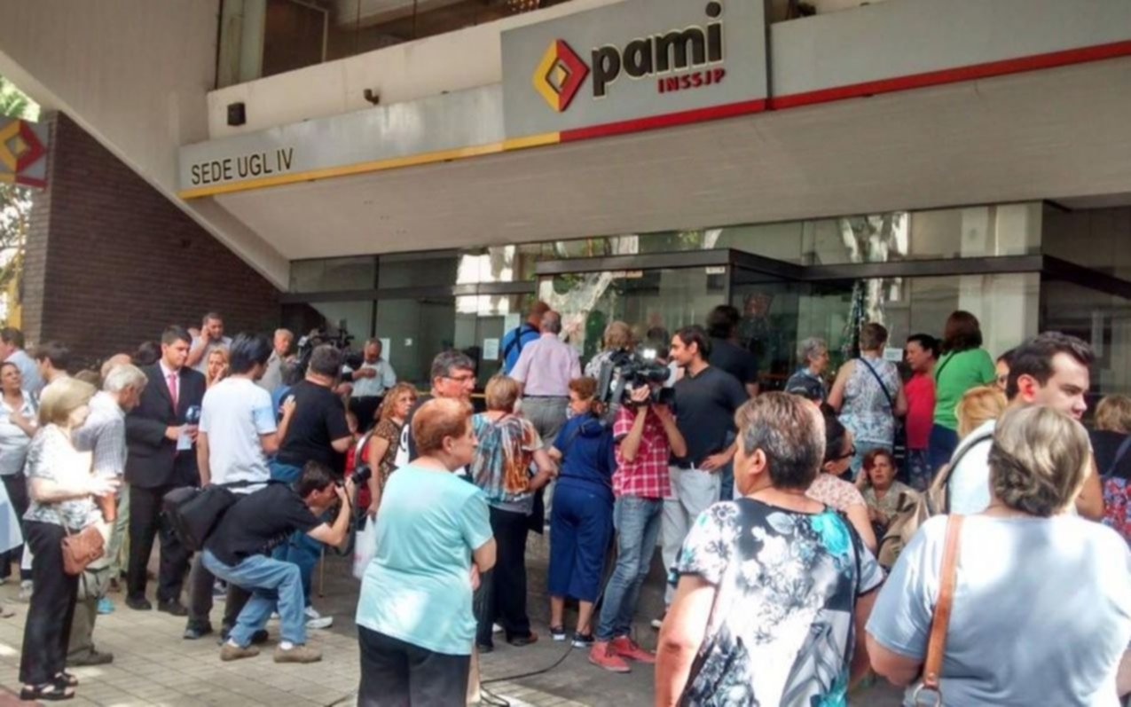 Una muy buena noticia para jubilados del PAMI: suman 200 medicamentos gratuitos al vademécum