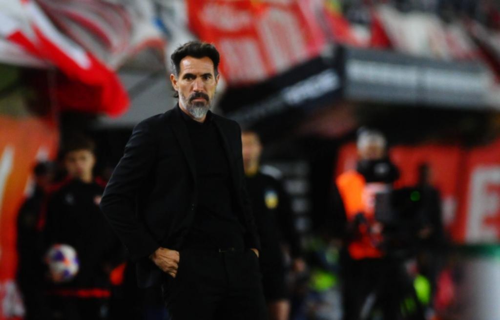Domínguez movió el tablero a los 30 minutos
