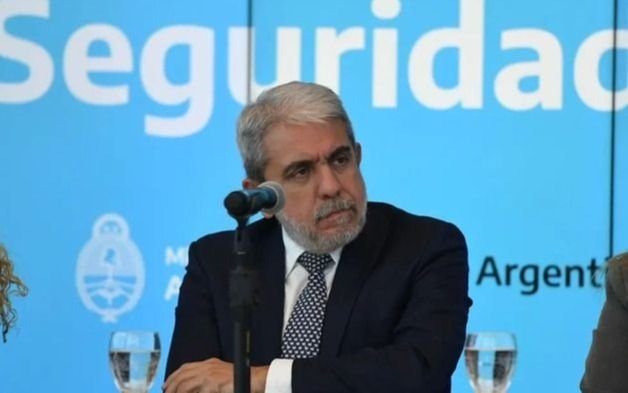 Para Aníbal Fernández, “las calles van a estar regadas de sangre y de muertos” si gana la oposición más dura