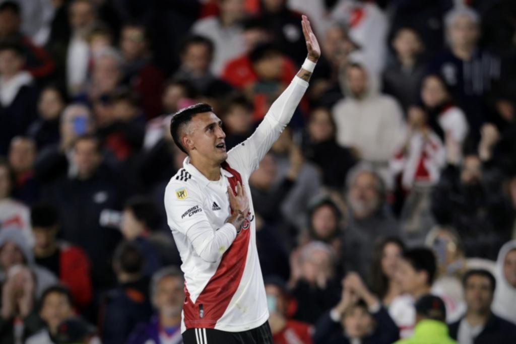 Matías Suárez se fue de la cancha en lágrimas tras su golazo