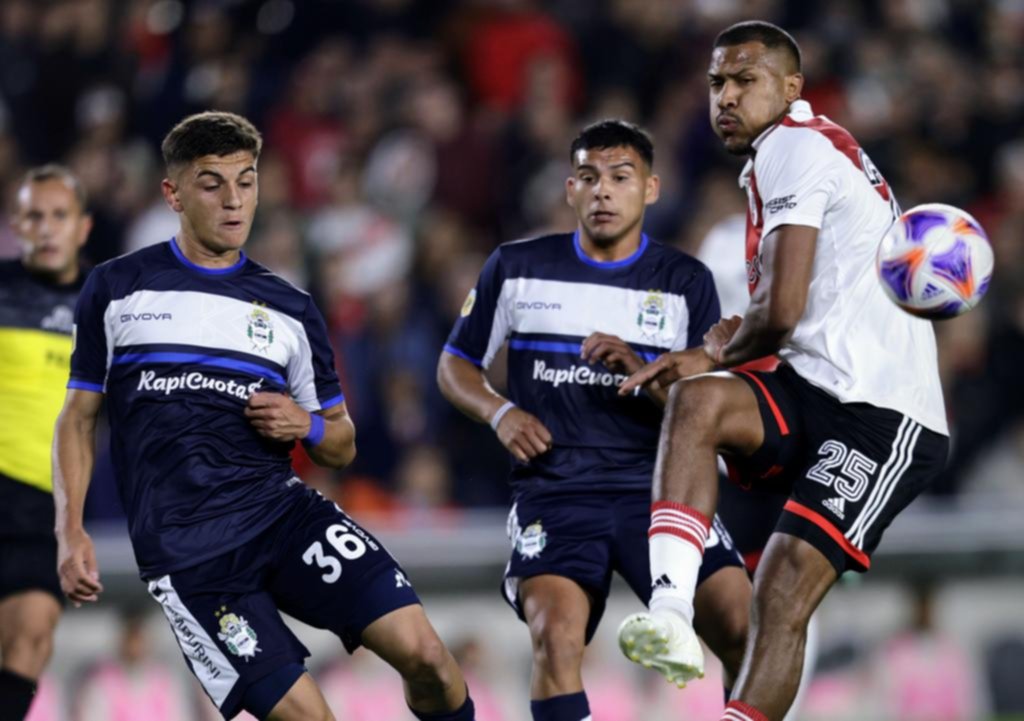 Mastrángelo y Nico Sánchez, dos nuevos pibes de Chirola