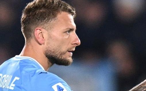 Lazio mantuvo su racha ganadora