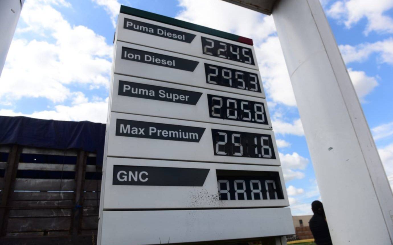 Ya se empieza a aplicar el nuevo aumento en los combustibles