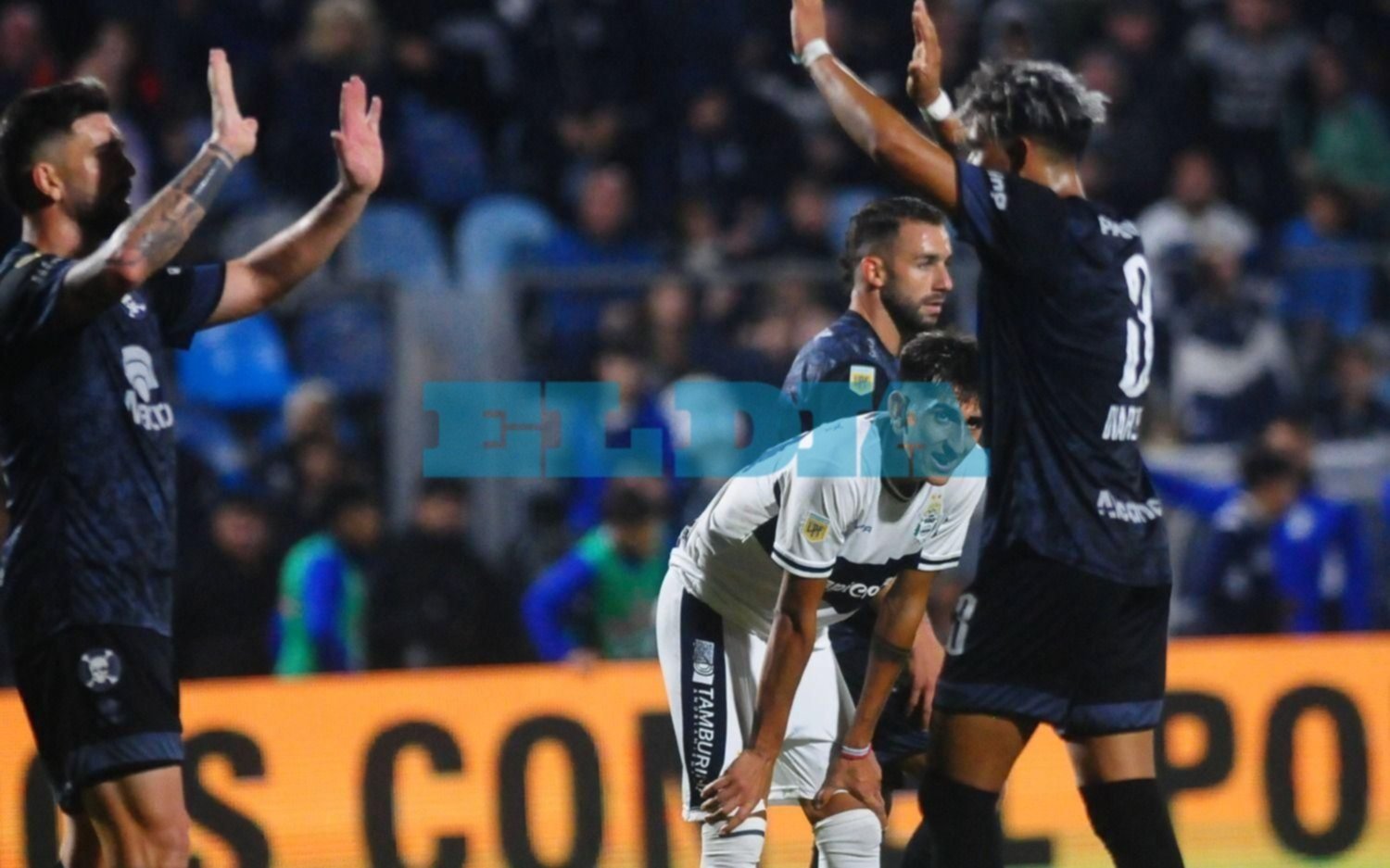 Pablo Vegetti fue verdugo del Lobo que perdió 2 a 0 ante Belgrano de Córdoba