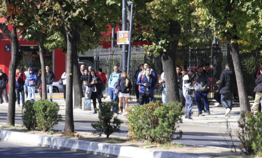 La Plata en imágenes: volvieron las bufandas