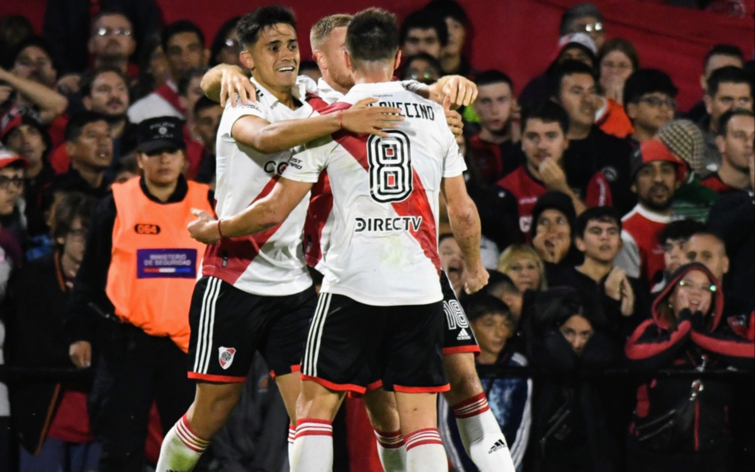En el final, River se quedó con la victoria frente a Newell's y es más puntero que nunca 