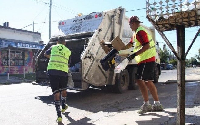 Falsos recolectores de basura que piden dinero en Bernal