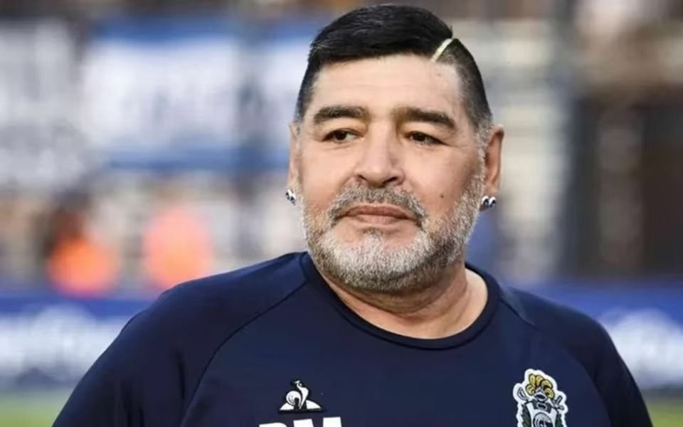 Quién es quién y de qué acusan a cada uno de los ocho imputados en el juicio por la muerte de Maradona