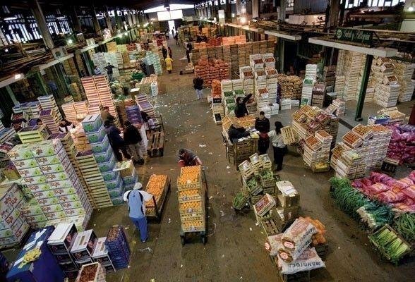 Frutas y verduras: entre subas y el “costo Mercado”
