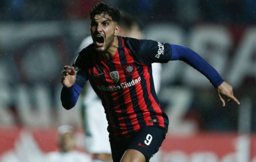 San Lorenzo no quiere perderle pisada a River