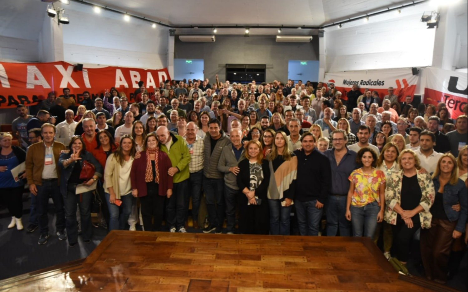 En Lomas de Zamora, se llevó adelante un “encuentro contracultural de la UCR bonaerense”