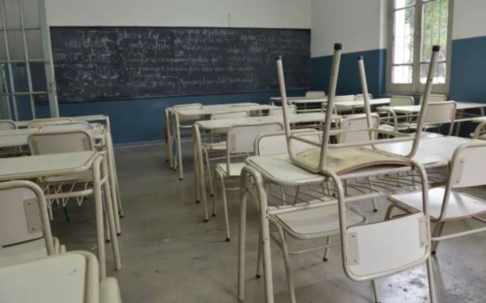 Un sector de Suteba realizará un paro de 48 horas que afectará a escuelas de La Plata, Berisso y Ensenada