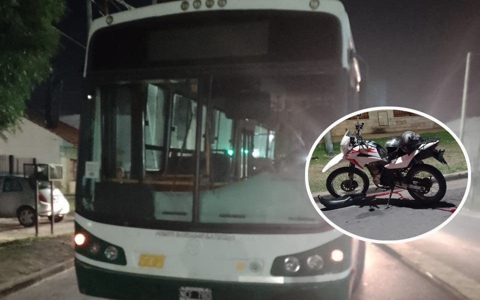 Murió el joven que peleaba por su vida tras chocar con un micro en La Plata