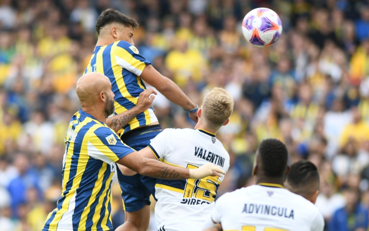 Boca consiguió un empate agónico frente a Rosario Central