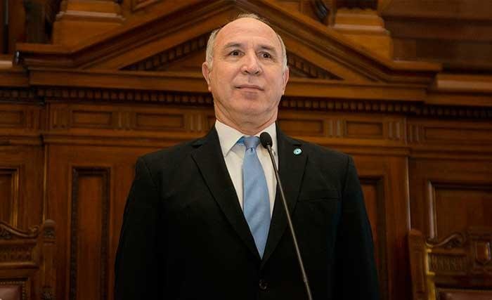 Lorenzetti denunció que usan líneas telefónicas a su nombre