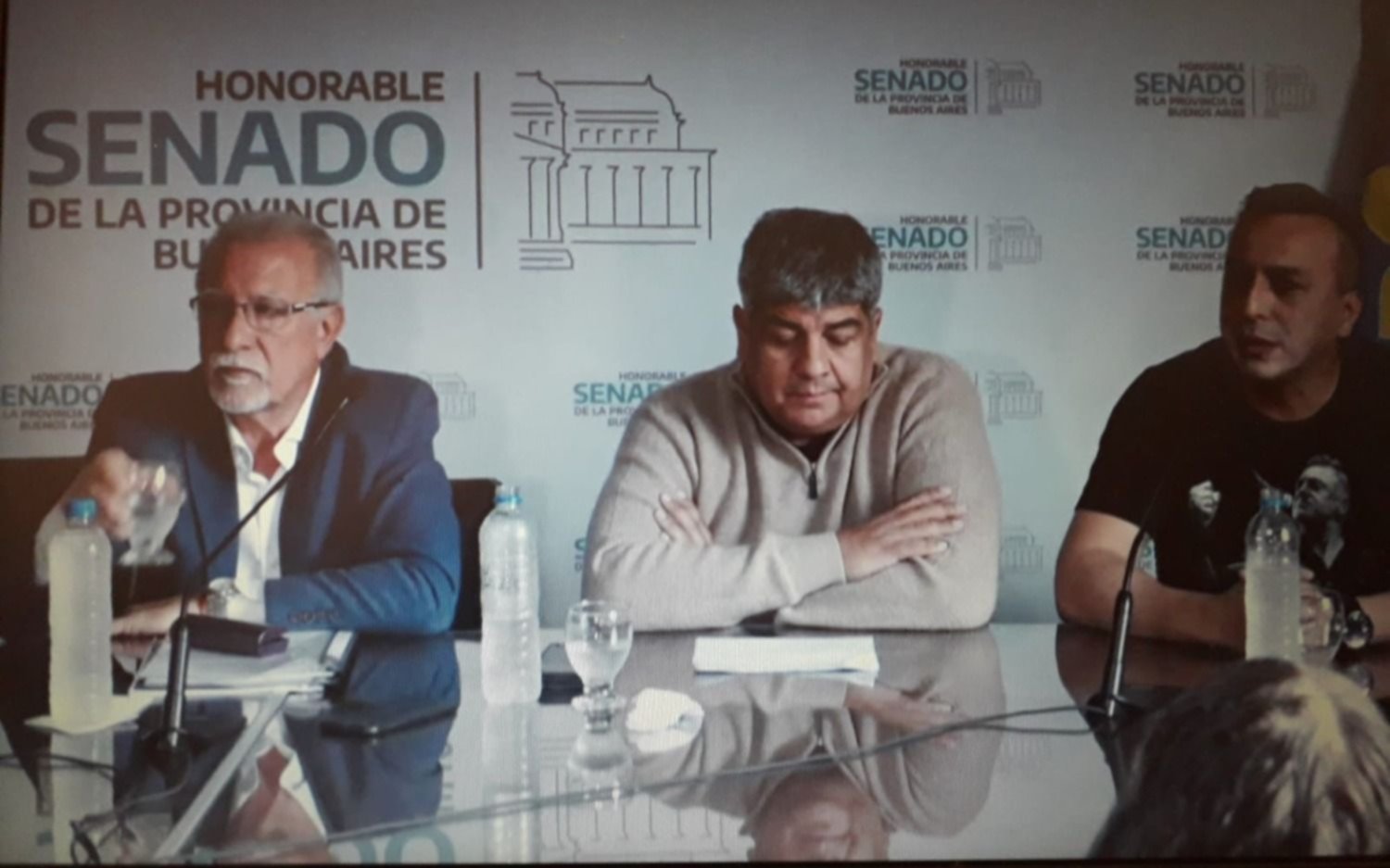 Moyano se suma a la presión para que se vote la ley que regula las apps de delivery en la Provincia
