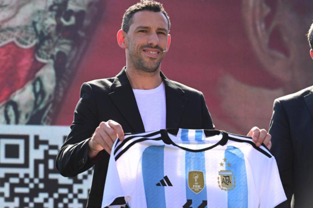 Messi, el invitado estelar de la fiesta de Maxi Rodríguez