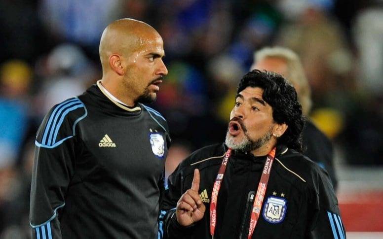 Se supo: revelan por qué Maradona dejó afuera a Verón del partido con Alemania en el Mundial de Sudáfrica