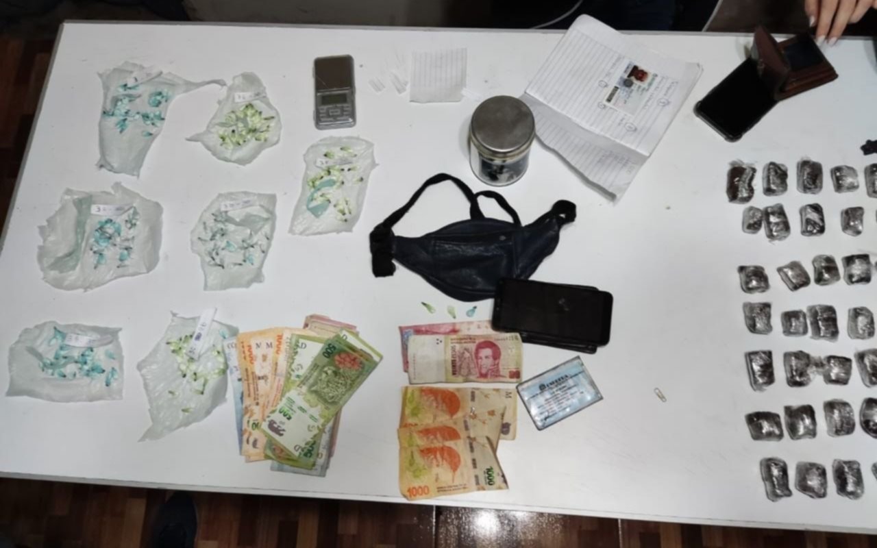 Varios operativos antidrogas en La Plata: secuestraron dinero, envoltorios, balanzas y celulares