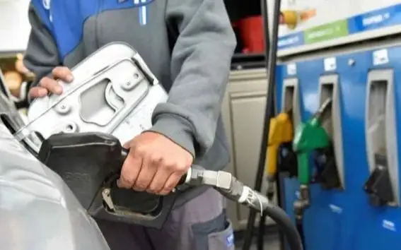 Mayo llega con diez aumentos que se sentirán en el bolsillo y en la inflación 