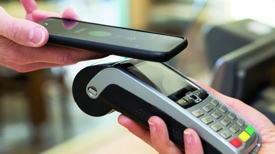Casi la totalidad de la población adulta tiene cuentas bancarias y de pago