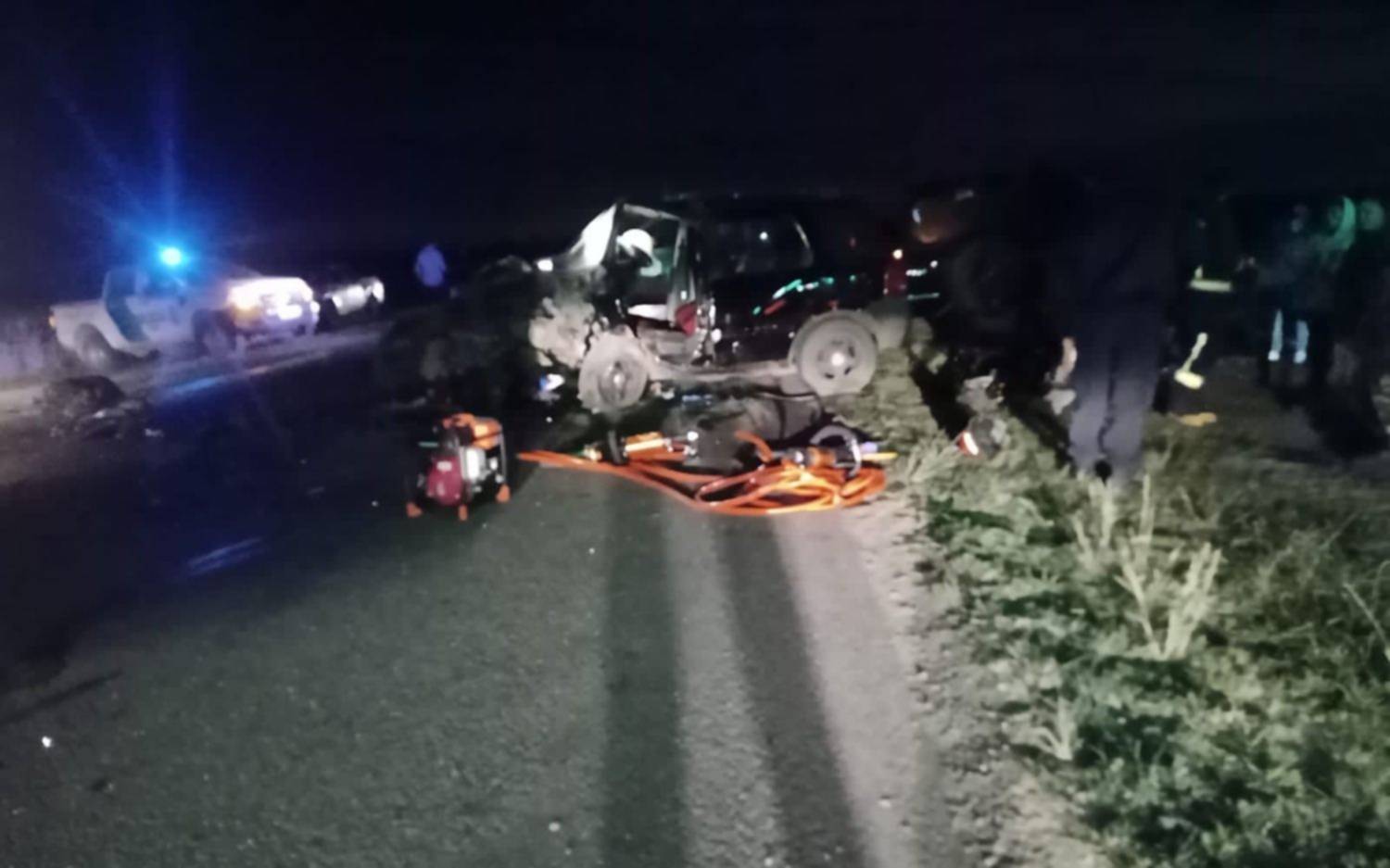 Impactante choque en La Plata que dejó un auto volcado, un muerto y tres heridos