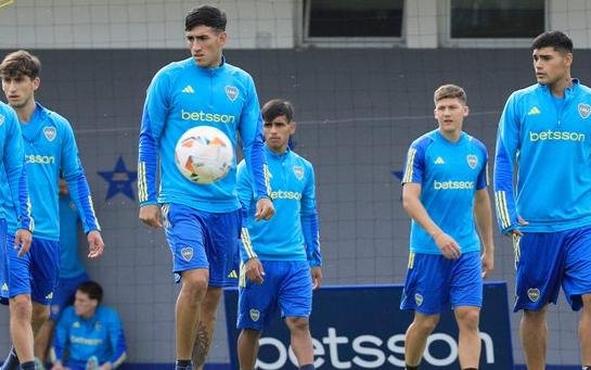 El sorpresivo equipo de Boca para el debut copero