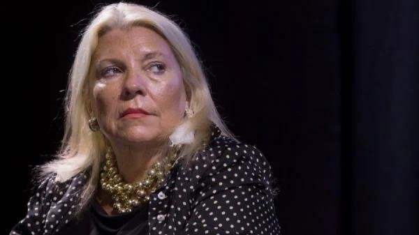 Carrió apuntó contra Milei y habló de “mafias”