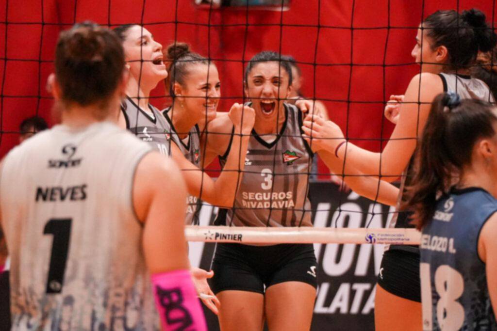 Estudiantes, por el primer paso para la final de la Liga Femenina de vóley