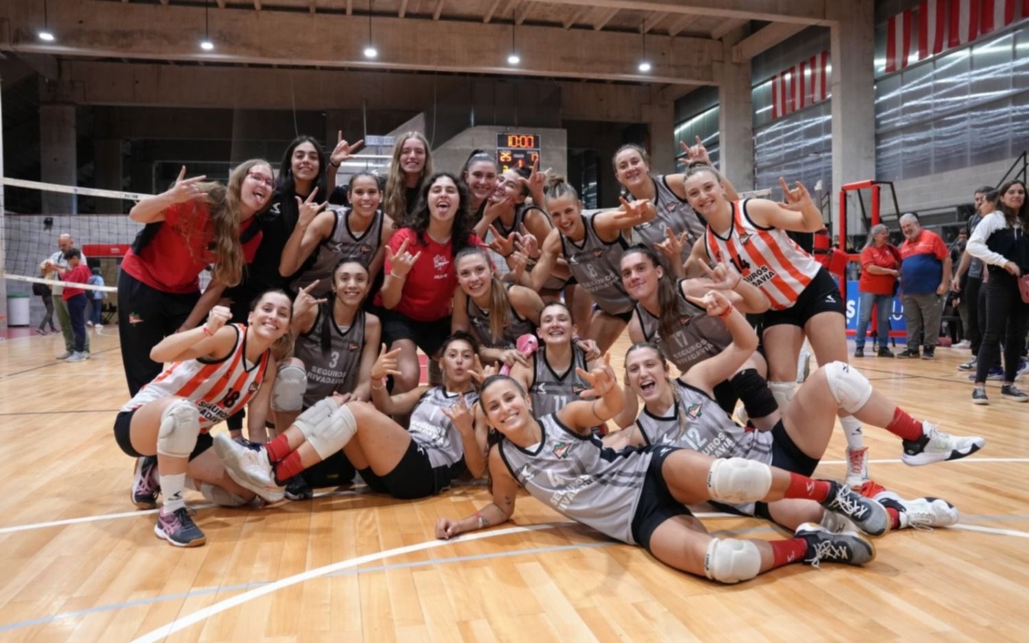 Victoria de Estudiantes para quedarse con el primer punto de la serie contra Boca, en vóley