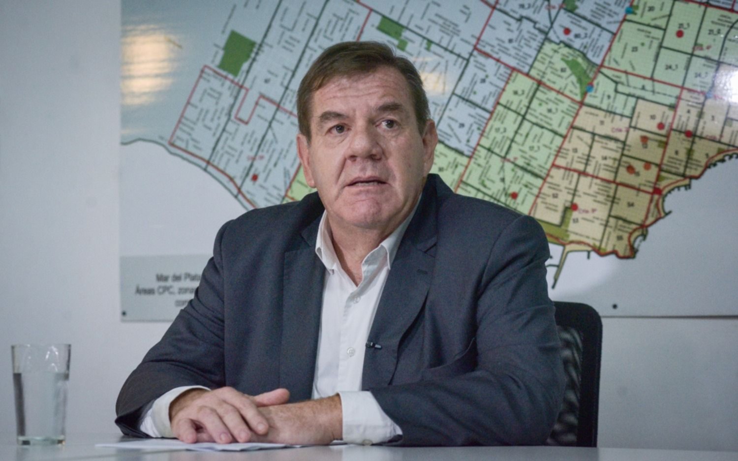 Un intendente bonaerense descontará días de paro y ese dinero será para arreglo de calles