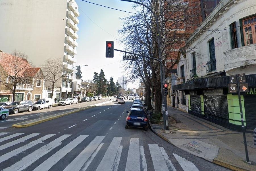 Salía de trabajar y fue abordado por motochorros